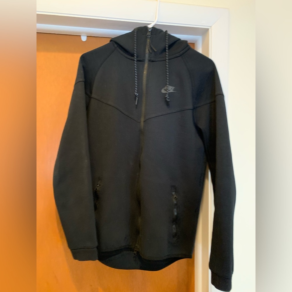 Black Nike Tech zip-up hoodie